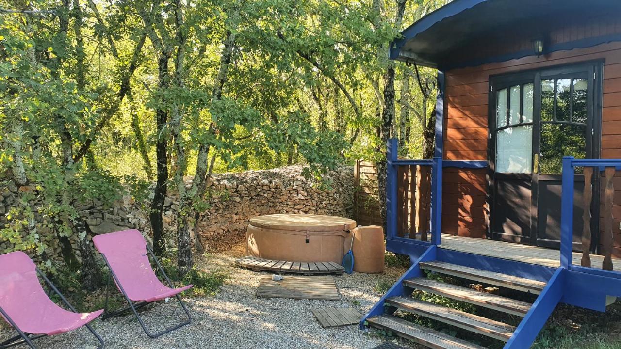 Roulottes Et Cabanes De Saint Cerice Vogue Exterior foto